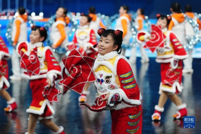 1月22日，演员在北京冬奥会开幕式彩排表演中。新华社记者彭子洋摄