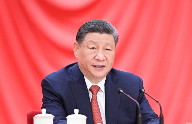 庆祝中华全国总工会成立100周年暨全国劳动模范和先进工作者表彰大会隆重举行 习近平发表重要讲话